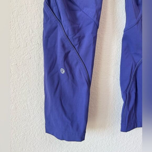 Lululemon Lead The Pack Crop 23” Leggings Purple Sz 6 Athleisure Yoga Workout - Picture 6 of 8